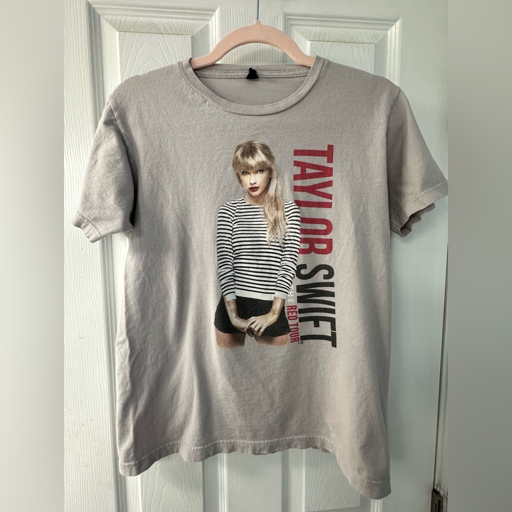 Official Taylor Swift Red Tour Tee